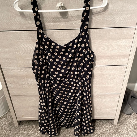 Urban Outfitters Lucca Couture Navy Blue Daisy Print Sun Dress - Size Large - Picture 12 of 12